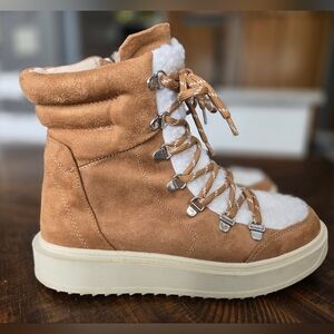 Size 7.5 Casual Faux Suede Boots